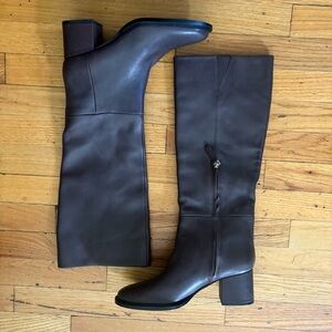 Nordstrom Brand Brown Leather Block Heel
Boots Size 8